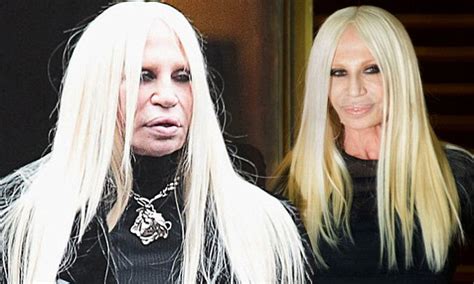 donatella Versace no makeup 2024